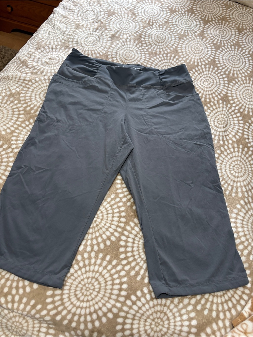 Mountain Hardwear Kids Charcoal Active Shorts
